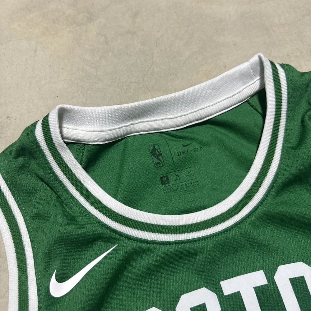 Nike Jersey Youth Size M Green Boston Celtics Kyrie Irving 11 Dri-Fit Basketball